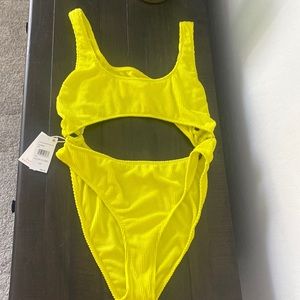 Good American Electric Yellow Monokini GA 5/6 (or US size 18/20)